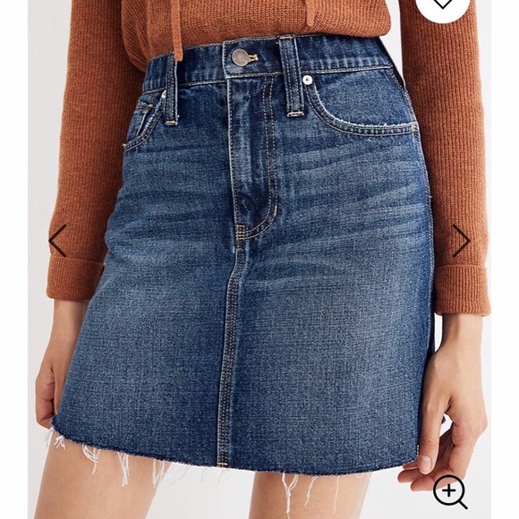 Madewell Dresses & Skirts - Straight denim mini skirt with raw hem